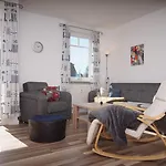 Concordia, Flaschenpost Apartment