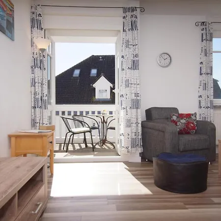 Concordia, Flaschenpost 아파트 *